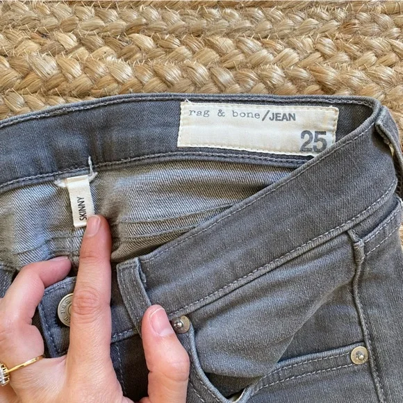 Rag & Bone Cate Cropped Mid-Rise Skinny Jeans - Picture 6 of 8